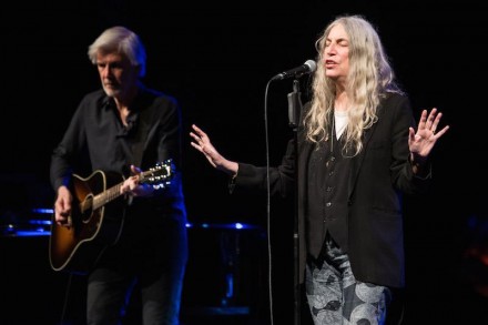 Da Patti Smith a Roger Waters, 600 musicisti uniti per la Palestina: 